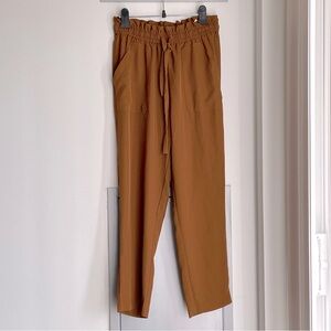 NWOT SOYACONCEPT Camel/ Brown with Paper Bag Waist Pull-on Pants